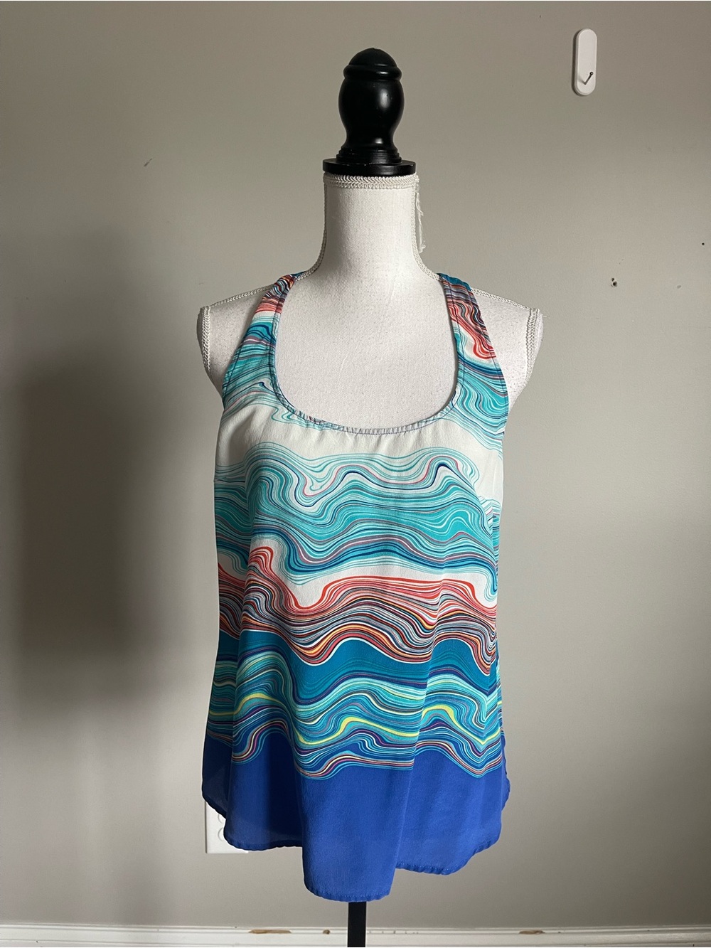 TRINA TURK | 100% Silk Multicolor Swirl Racerback Tank - Sz L